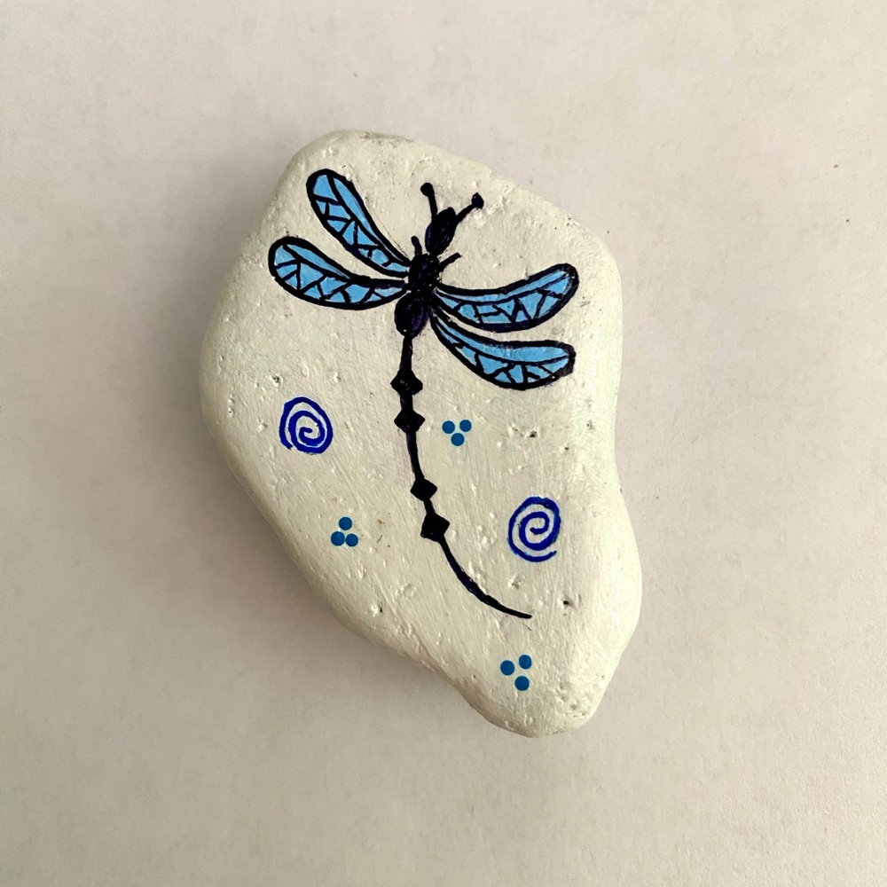 Dragonfly magnet